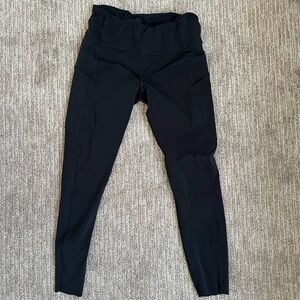 Fast and Free High-Rise Tight 25"
5 Pocket black 8